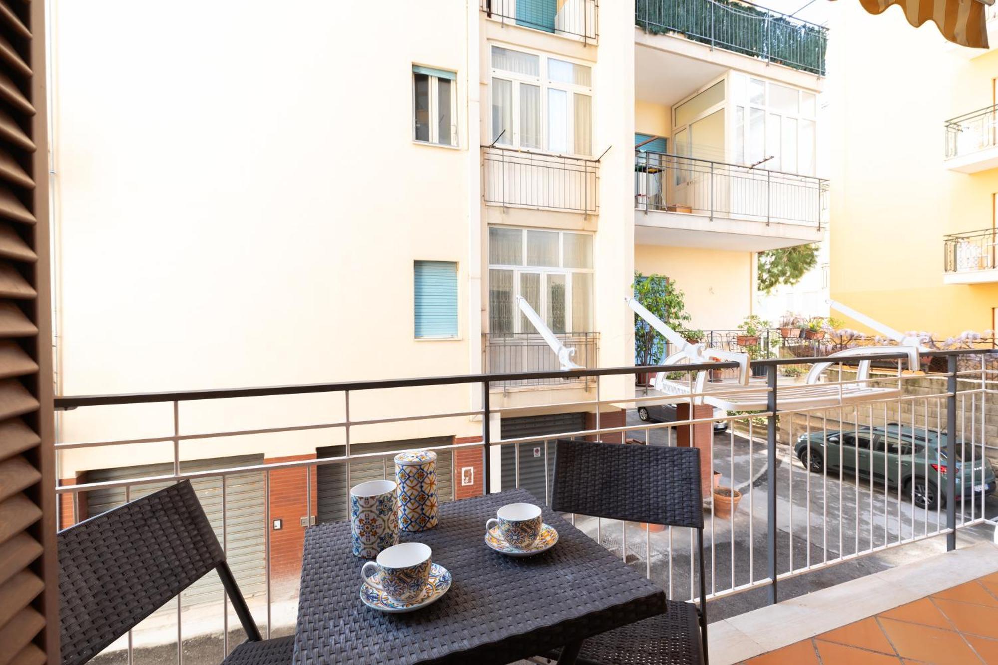 Yourhome - Casita Linda Sorrento Eksteriør billede